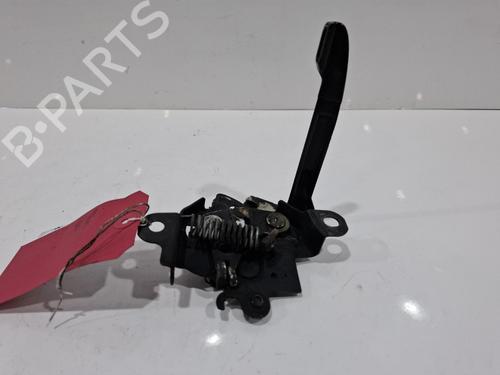 Used Hood lock Hood lock TOYOTA YARIS (_P13_) 1.3 (NSP130_, NSP130) (99 hp) 40455495 40455495