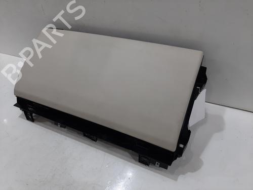 Glove box LAND ROVER RANGE ROVER IV (L405) 4.4 SDV8 4x4 | BP30179996C95