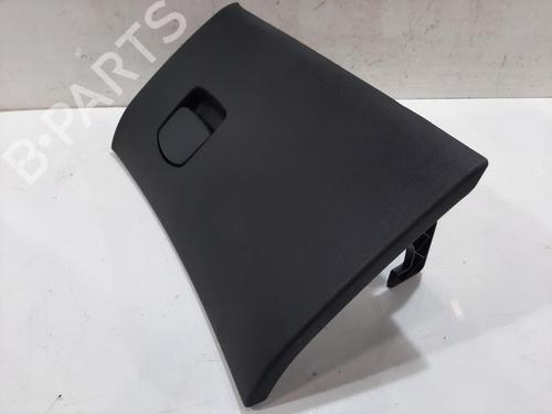 Glove box VAUXHALL CORSA Mk III (D) (S07) 1.2 i 16V (L08) | BP29883714C95