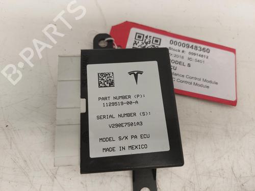 Control unit TESLA MODEL S (5YJS) P100D AWD | BP26752143M11 