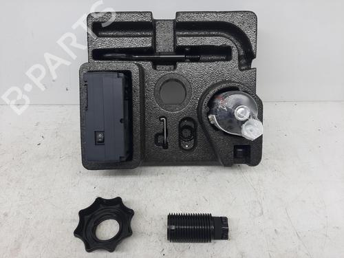 Used Jack Kit SEAT ARONA (KJ7, KJP) 1.0 TSI (116 hp) 26768025