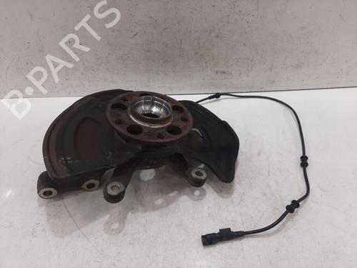 Used Left front steering knuckle Left front steering knuckle MERCEDES-BENZ A-CLASS (W176) A 180 (176.042) (122 hp) 33435725 33435725