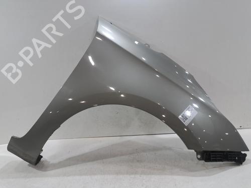 right-front-fenders-kia-carens-iv-2013-31978452 main image