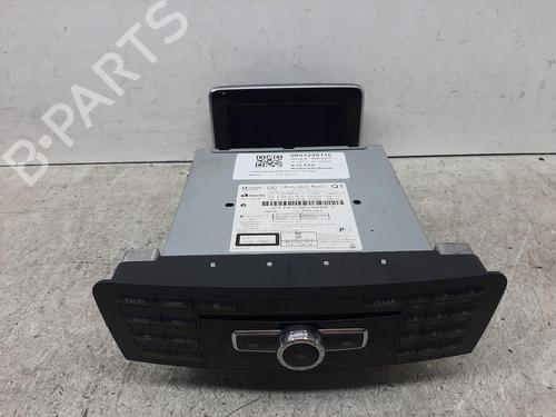 Used Radio MERCEDES-BENZ A-CLASS (W176) A 180 (176.042) (122 hp) 26746164