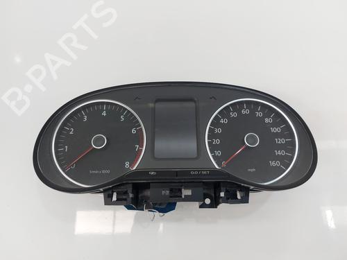 Used Instrument cluster VW POLO V (6R1, 6C1) 1.4 (6R1) (85 hp) 26836415