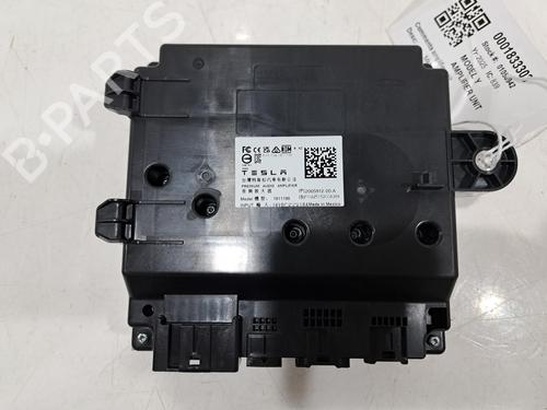 Control unit TESLA MODEL Y (5YJY) Long Range All-wheel Drive | BP39252070M11 - Image 4