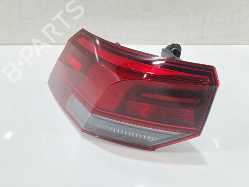 Used Left taillight VW GOLF VIII (CD1, DA1) 1.5 TSI (131 hp) 32529155