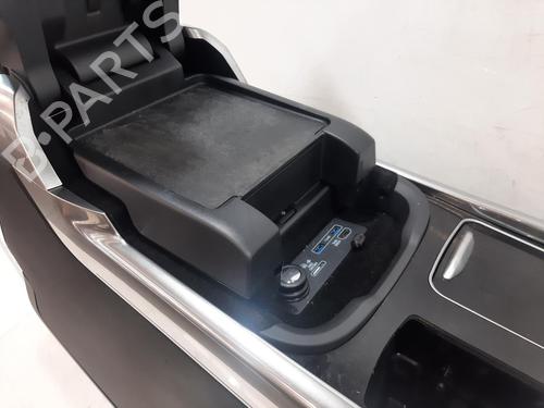 Middle console LAND ROVER RANGE ROVER SPORT II (L494) 4.4 SDV8 4x4 | BP29882184I22