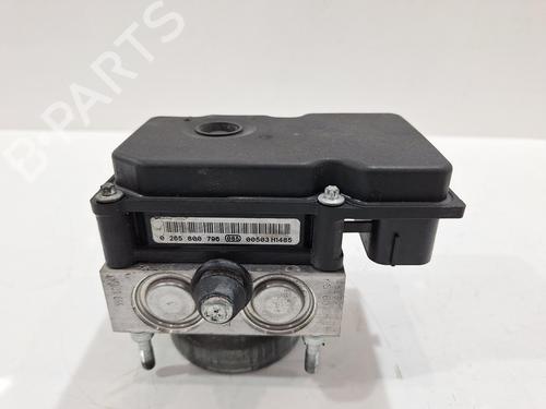 Used ABS pump VAUXHALL CORSA Mk III (D) (S07) 1.2 i 16V (L08) (86 hp) 27682495