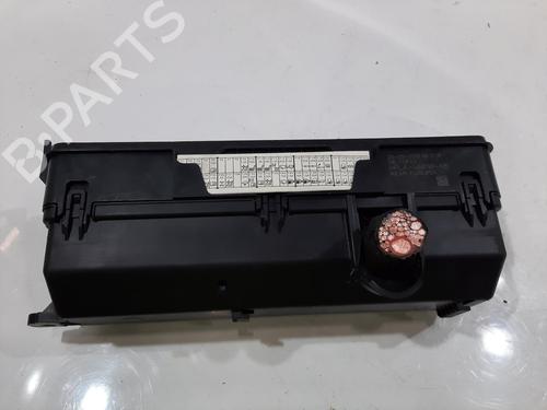 Fuse box LAND ROVER RANGE ROVER IV (L405) 3.0 SDV6 Hybrid 4x4 | BP30585595E1 