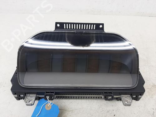 Used Instrument cluster VOLVO V90 II Estate (235) B4 Mild-Hybrid (197 hp) 26866336