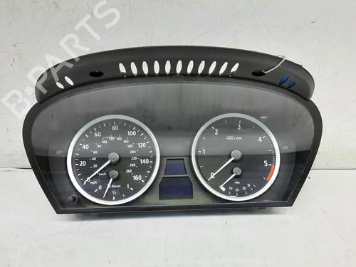 Used Instrument cluster BMW 5 Touring (E61) 520 d (163 hp) 26787854
