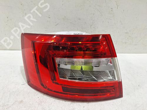 Used Left taillight SKODA OCTAVIA III (5E3, NL3, NR3) 1.5 TSI (150 hp) 32145126