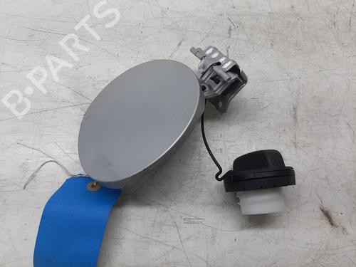 Used Fuel flap TOYOTA YARIS (_P13_) 1.5 Hybrid (NHP130_) (101 hp) 31305032