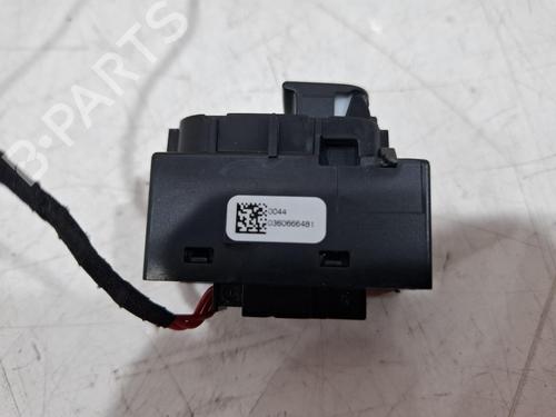 Left rear window switch TESLA MODEL Y (5YJY) Long Range All-wheel Drive | BP39267142I29 - Image 3