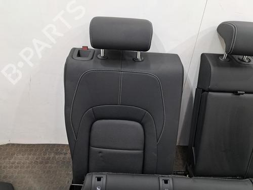 Rear seat (2nd row) JAGUAR F-PACE (X761) 2.0 P400e Plug-in Hybrid | BP33555584I23 - Image 4