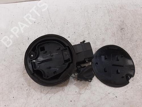 Used Fuel flap Fuel flap 37067056 37067056