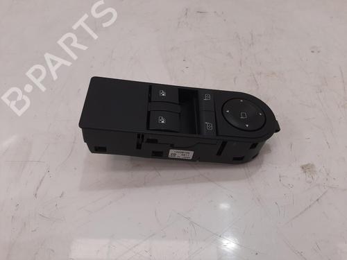 Used Switch Switch VAUXHALL ASTRA Mk V (H) (A04) 1.4 (L48) (90 hp) 33282317 33282317