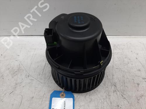 Used Heater blower motor FORD KUGA II (DM2) 1.5 EcoBoost 4x4 (182 hp) 31305018