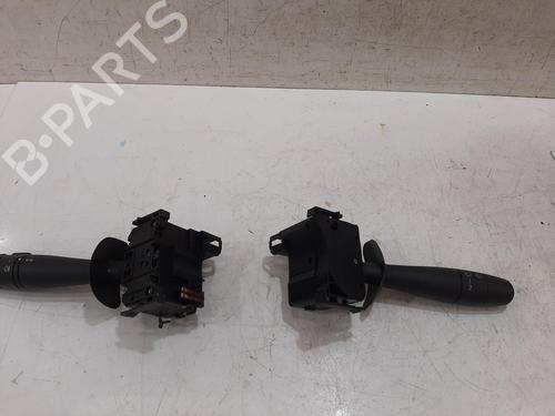 Used Switch Switch VAUXHALL VIVARO A Bus (X83) 2.0 CDTI (90 hp) 33335444 33335444