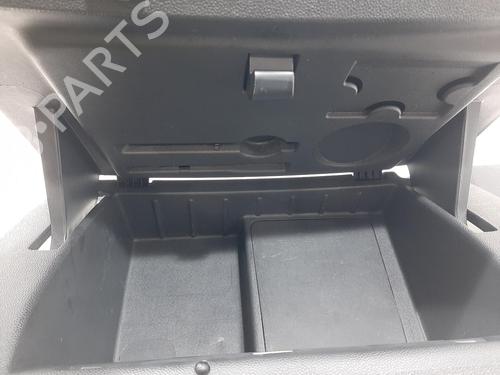 Glove box VAUXHALL CORSA Mk III (D) (S07) 1.4 (L08) | BP31685624C95 