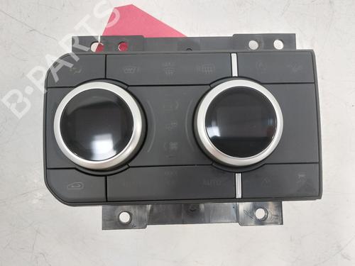 Used Climate control LAND ROVER DEFENDER Station Wagon (L663) D250 MHEV 4x4 (249 hp) 29235621