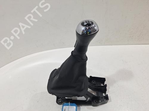 Used Gear lever TOYOTA AYGO (_B4_) 1.0 (KGB40) (69 hp) 31964784