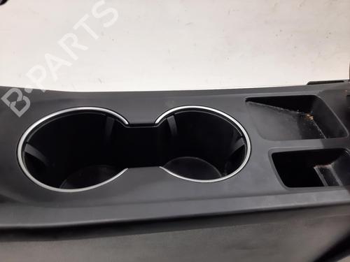 Midtkonsoll RENAULT ARKANA I (LCM_, LDN_) 1.3 TCe 140 (LDN0) | BP32324137I22