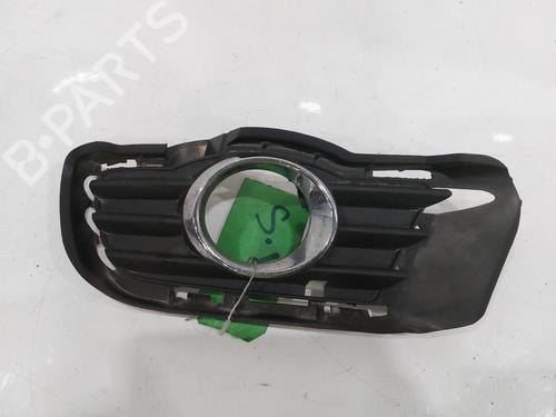 Used Grille MERCEDES-BENZ C-CLASS (W204) C 180 CGI (204.049) (156 hp) 26817902