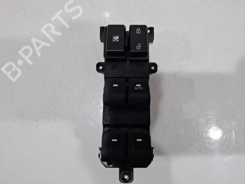 Used Right front window switch Right front window switch HYUNDAI TUCSON (TL, TLE) 1.7 CRDi (116 hp) 40500286 40500286