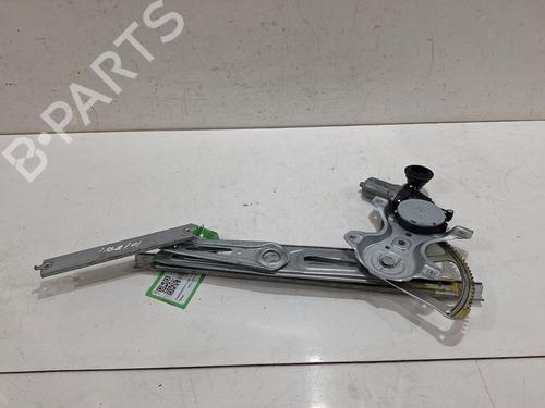 Used Front left window mechanism TOYOTA YARIS (_P13_) 1.3 (NSP130_, NSP130) (99 hp) 27203762