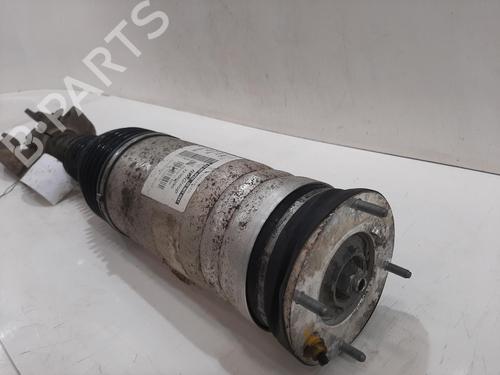 Right front shock absorber LAND ROVER RANGE ROVER IV (L405) 3.0 SDV6 Hybrid 4x4 | BP30494626M17
