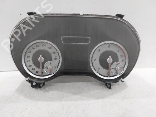 Used Instrument cluster MERCEDES-BENZ A-CLASS (W176) A 200 CDI (176.001) (136 hp) 26788014