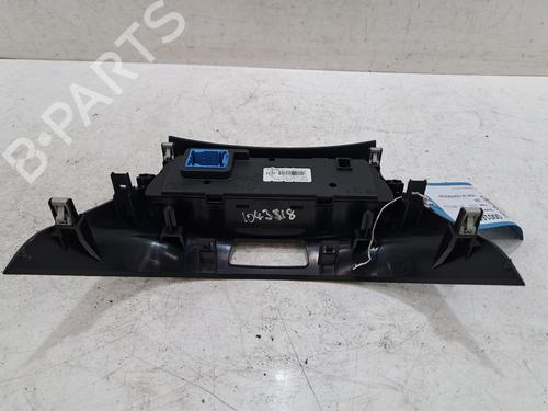 Used Climate control Climate control PEUGEOT 208 I (CA_, CC_) 1.2 THP 110 (110 hp) 32976689 32976689