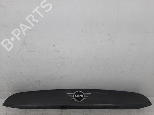 Used Licence plate light MINI MINI (F56) Cooper SE / Electric (184 hp) 31360783
