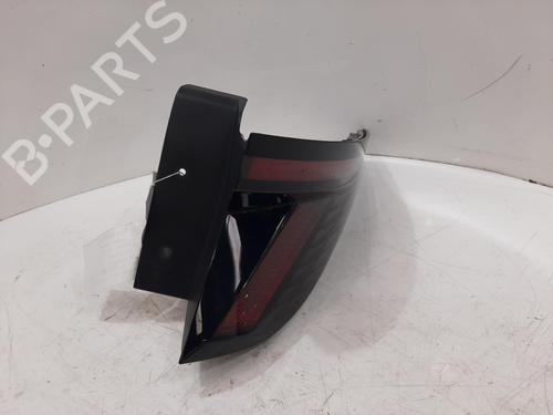 Used Right taillight Right taillight 32324812 32324812