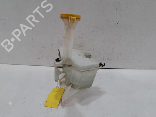 Used Windscreen washer tank TOYOTA YARIS (_P13_) 1.3 (NSP130_, NSP130) (99 hp) 31650421