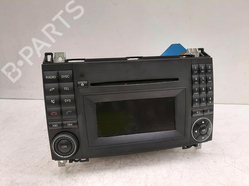 Used Radio MERCEDES-BENZ B-CLASS Sports Tourer (W245) B 150 (245.231) (95 hp) 26818106