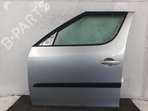 Used Left front door SKODA ROOMSTER (5J7) 1.2 TSI (86 hp) 31305730