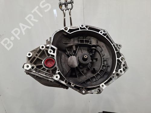 Used Gearbox VAUXHALL ASTRA Mk VII (K) (B16) 1.4 (100 hp) 30095233