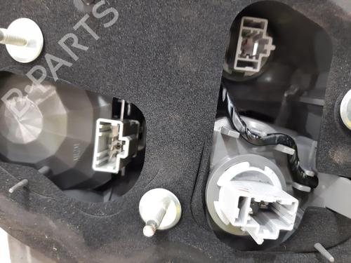 Left taillight HONDA JAZZ III (GE_, GG_, GP_, ZA_) 1.2 (GG1) | BP29945913C34