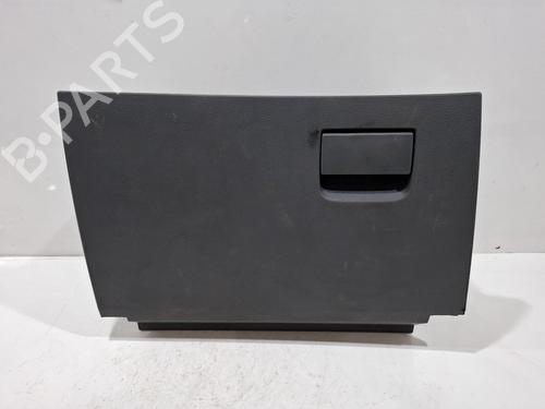 Used Glove box Glove box 38440679 38440679