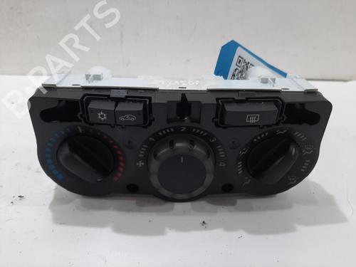 AC Styreenhet / Manøvreringsenhet VAUXHALL CORSA Mk III (D) (S07) 1.2 i 16V (L08) (86 hp) 30896653