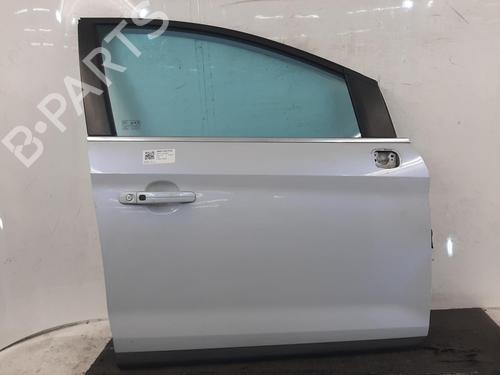 Used Right front door Right front door 38446260 38446260