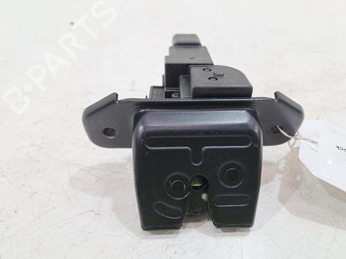 Używane Zamek klapy tylnej / bagażnika KIA STONIC (YB) 1.0 T-GDi Eco-Dynamics+ (120 hp) 30828938