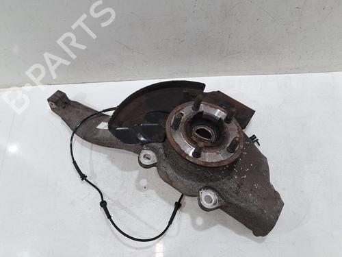 Used Right front steering knuckle Right front steering knuckle LAND ROVER RANGE ROVER IV (L405) 4.4 SDV8 4x4 (340 hp) 32851172 32851172
