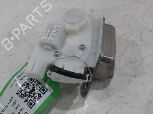 Used Tailgate lock HONDA JAZZ III (GE_, GG_, GP_, ZA_) 1.3 i (GE6, GG3, GG6) (100 hp) 31361331