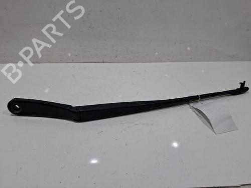 Used Front windshield wiper arm Front windshield wiper arm 39080460 39080460