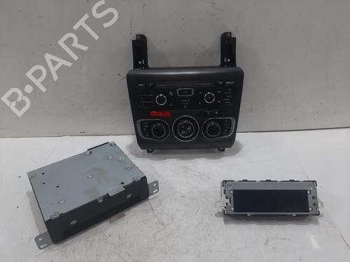 bilradio-citroen-ds4-nx_-2011-2012-2013-2014-2015-30560012 main image