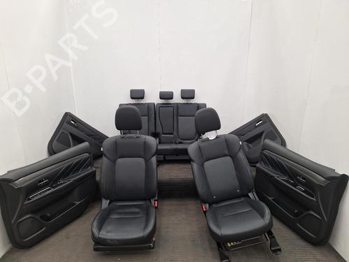 Used Seats set MITSUBISHI OUTLANDER III (GG_W, GF_W, ZJ, ZL, ZK) 2.4 Hybrid 4WD (GG3W) (208 hp) 26870847